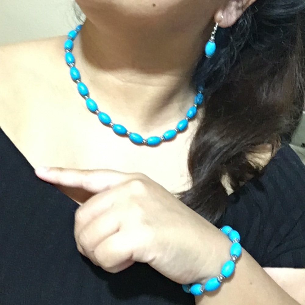 Turquoise colored Jewelry Set